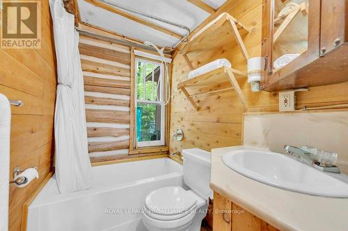 3164 River Rd, North Frontenac, ON - Indoor Photo Showing Bathroom