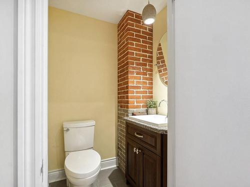 Powder room - 5789 Boul. Lasalle, Montréal (Verdun/Île-Des-Soeurs), QC - Indoor Photo Showing Bathroom
