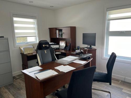Bureau - 1555 Boul. Lemire, Drummondville, QC - Indoor Photo Showing Office