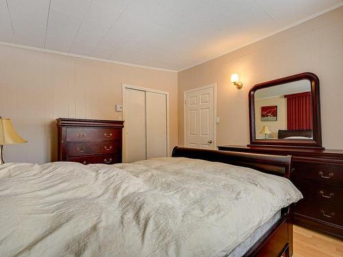 Chambre Ã  coucher principale - 11 Ch. Des Cailles, Sainte-Anne-Des-Lacs, QC - Indoor Photo Showing Bedroom