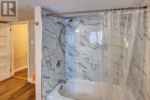172 Park Street, Chatham, ON - Indoor Photo Showing Bathroom