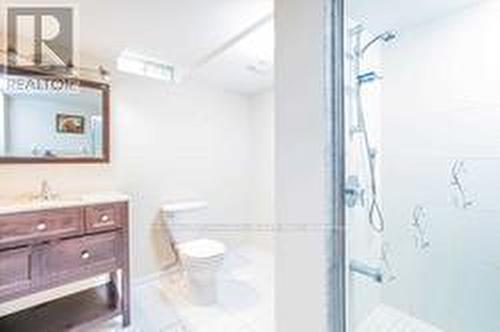 23 River Heights Drive, Brampton, ON - Indoor Photo Showing Bathroom