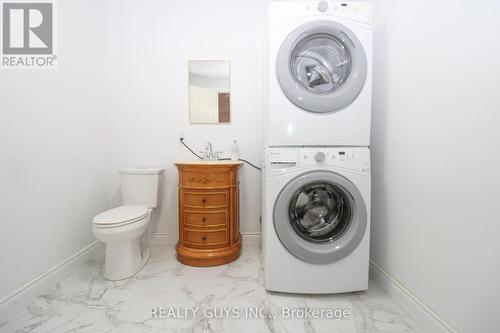 223 Crosby Drive, Kawartha Lakes, ON - Indoor Photo Showing Laundry Room
