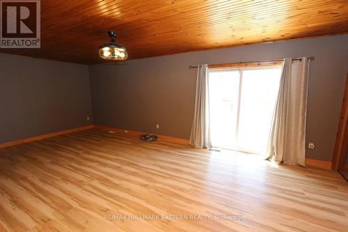 2294 County Road 45, Asphodel-Norwood, ON - Indoor Photo Showing Other Room