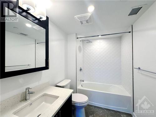 340 Queen Street Unit#1301, Ottawa, ON - Indoor Photo Showing Bathroom