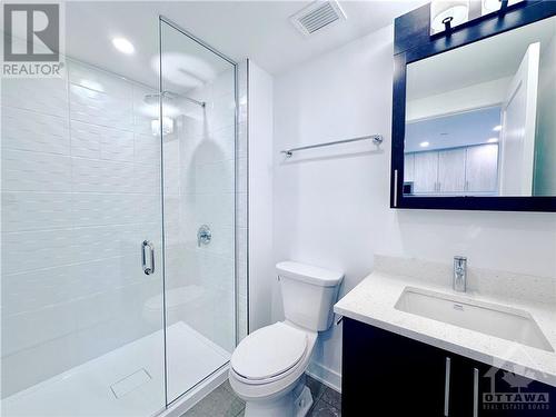 340 Queen Street Unit#1301, Ottawa, ON - Indoor Photo Showing Bathroom