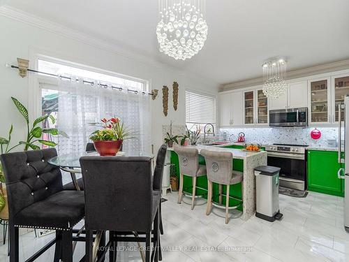 12 Helman Rd, Brampton, ON - Indoor Photo Showing Dining Room