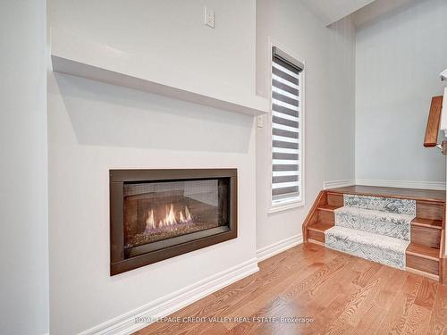 9 Tea Rose Rd, Brampton, ON - Indoor Photo Showing Living Room With Fireplace