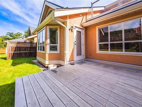 2733 Keighley Rd, Nanaimo, BC - Outdoor With Deck Patio Veranda