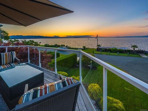 450 Judges Row, Qualicum Beach, BC - Outdoor With Body Of Water With View With Exterior