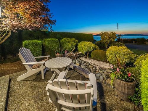 450 Judges Row, Qualicum Beach, BC - Outdoor With Body Of Water With View