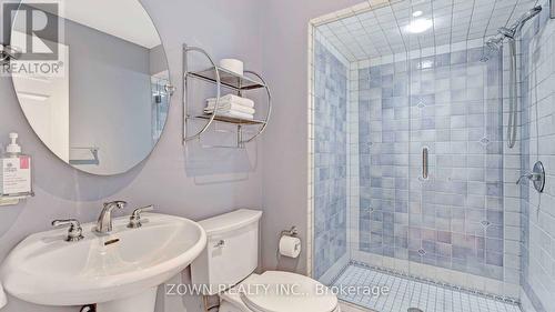 72 Delong Drive, Ottawa, ON - Indoor Photo Showing Bathroom
