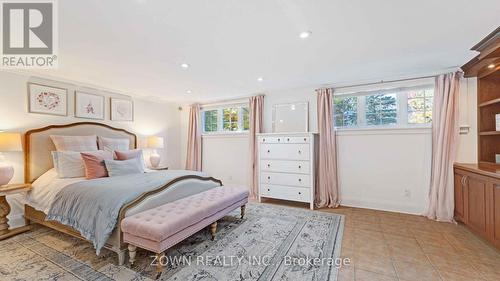 72 Delong Drive, Ottawa, ON - Indoor Photo Showing Bedroom