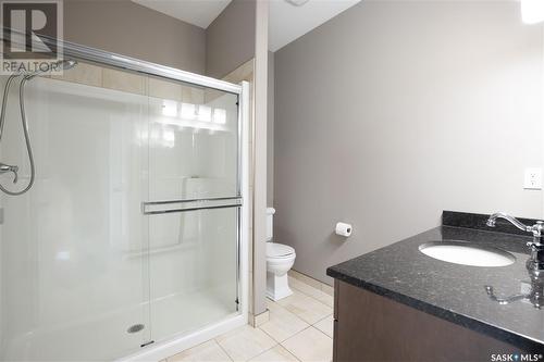 308 405 Cartwright Street, Saskatoon, SK - Indoor Photo Showing Bathroom