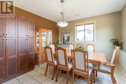 553 Mt. Ida Drive, Coldstream, BC - Indoor Photo Showing Dining Room