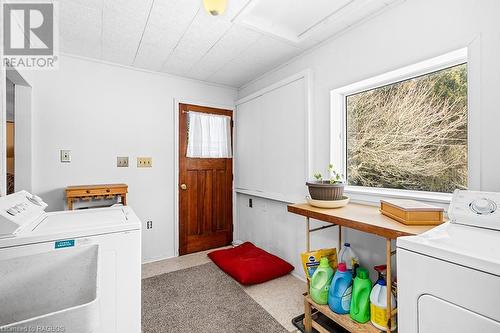 312188 Highway 6, West Grey, ON - Indoor Photo Showing Laundry Room