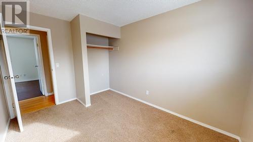 9112 96A Avenue, Fort St. John, BC - Indoor Photo Showing Other Room