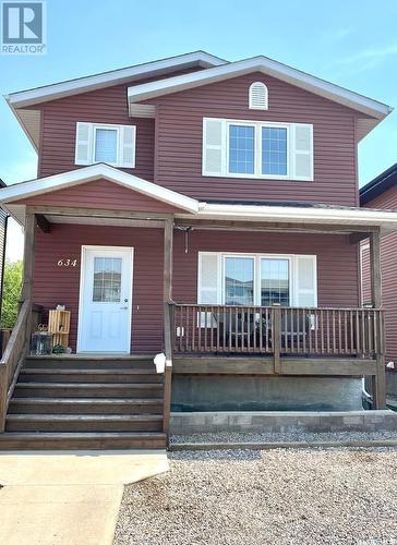 634 Eva Street, Estevan, SK - Outdoor With Deck Patio Veranda