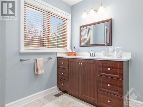 4 Rockwood Drive, Braeside, ON - Indoor Photo Showing Bathroom