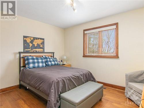 4 Rockwood Drive, Braeside, ON - Indoor Photo Showing Bedroom