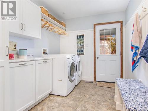 4 Rockwood Drive, Braeside, ON - Indoor Photo Showing Laundry Room