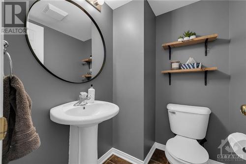 840 Longfields Drive, Nepean, ON - Indoor Photo Showing Bathroom