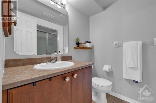 840 Longfields Drive, Nepean, ON - Indoor Photo Showing Bathroom