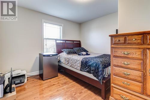 9 Flannery Street, Paradise, NL - Indoor Photo Showing Bedroom