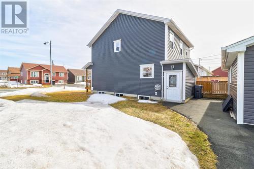 9 Flannery Street, Paradise, NL - Outdoor