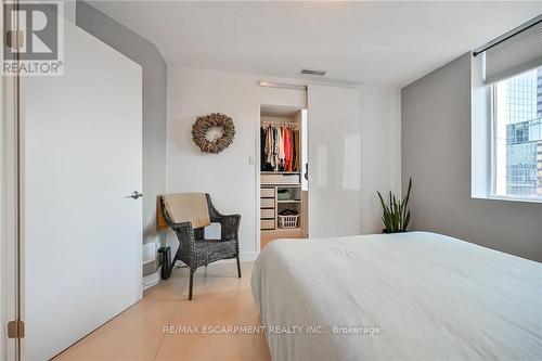 702 - 36 James Street S, Hamilton, ON - Indoor Photo Showing Bedroom