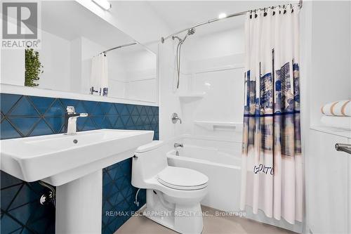 702 - 36 James Street S, Hamilton, ON - Indoor Photo Showing Bathroom