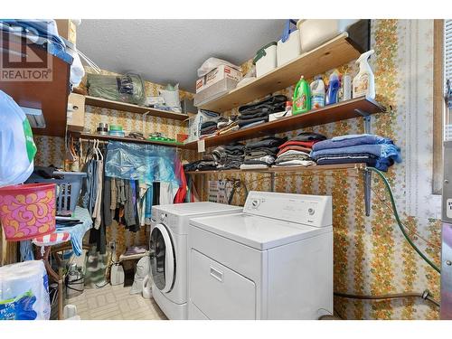 4610 Stewart Road E, Kelowna, BC - Indoor Photo Showing Laundry Room