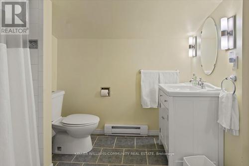 5 Hapley Circle, Kawartha Lakes, ON - Indoor Photo Showing Bathroom