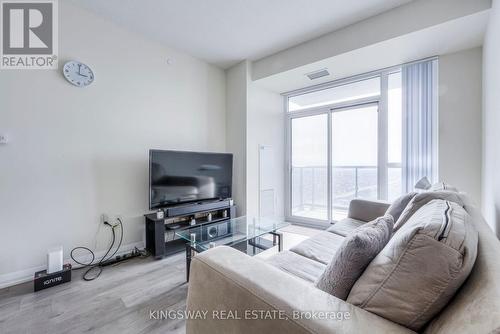 2815 - 35 Watergarden Drive, Mississauga, ON - Indoor Photo Showing Living Room