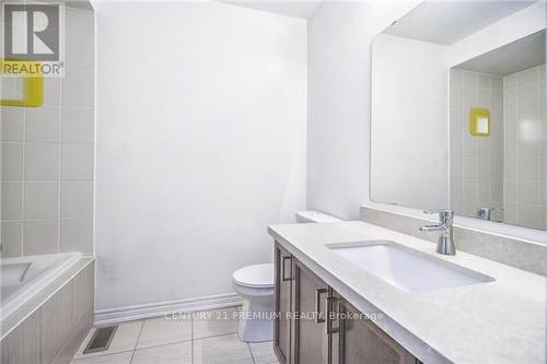 113 Windrow Street, Richmond Hill, ON - Indoor Photo Showing Bathroom