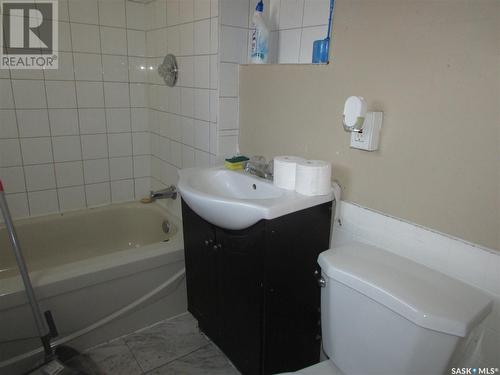 1261 Princess Street, Regina, SK - Indoor Photo Showing Bathroom