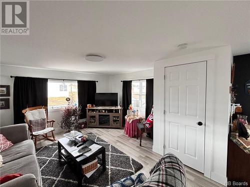 18 View Lane, Jacksonville, NB - Indoor Photo Showing Living Room