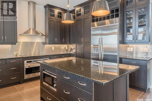 739 Beechdale Way, Saskatoon, SK - Indoor Photo Showing Kitchen With Upgraded Kitchen