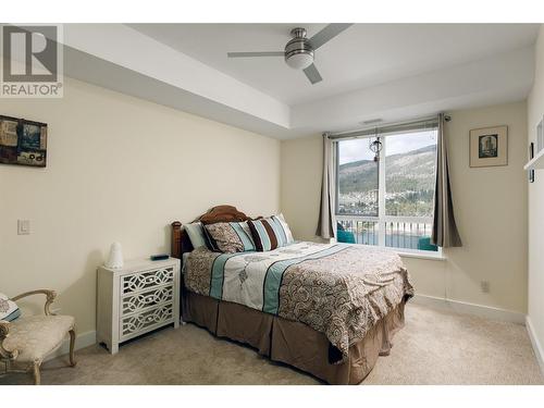 2210 Upper Sundance Drive Unit# 1306, West Kelowna, BC - Indoor Photo Showing Bedroom