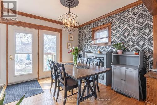 4986 Willmott St, Niagara Falls, ON - Indoor Photo Showing Dining Room