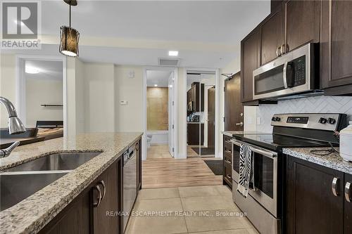 #420 -118 King St E, Hamilton, ON - Indoor Photo Showing Kitchen With Stainless Steel Kitchen With Double Sink With Upgraded Kitchen