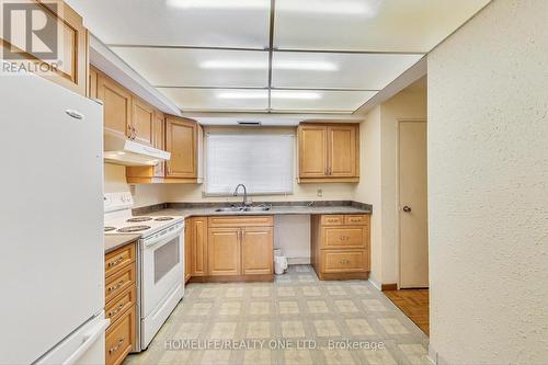 #158 -1250 Mississauga Valley Blvd, Mississauga, ON - Indoor Photo Showing Kitchen With Double Sink