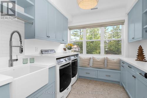 395 Eastdale Dr, Wasaga Beach, ON - Indoor Photo Showing Kitchen