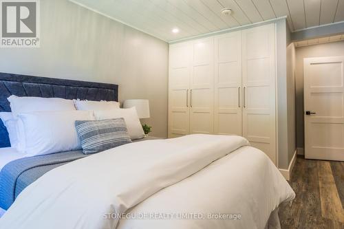 6 Weller Crescent, Peterborough, ON - Indoor Photo Showing Bedroom