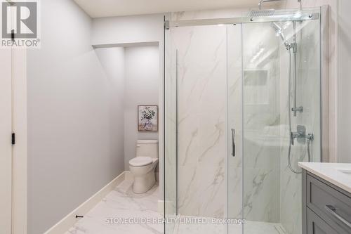 6 Weller Crescent, Peterborough, ON - Indoor Photo Showing Bathroom