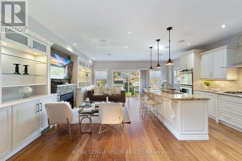 66 Northridge Ave, Toronto, ON - Indoor Photo Showing Kitchen With Upgraded Kitchen