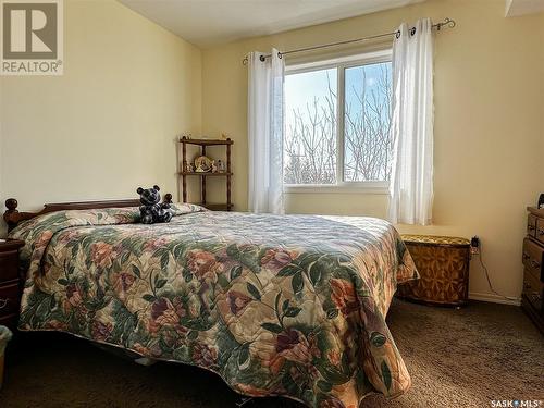 206 2322 Kildeer Drive, North Battleford, SK - Indoor Photo Showing Bedroom