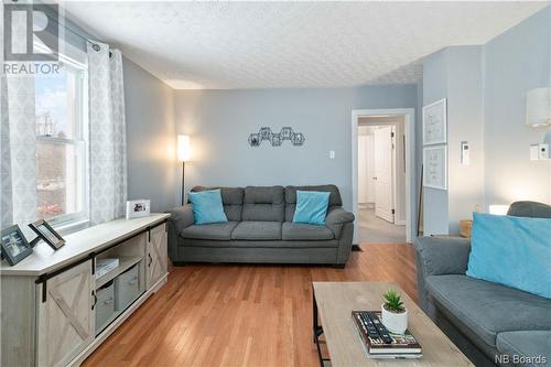 203 Mcneill Avenue, Fredericton, NB - Indoor Photo Showing Living Room