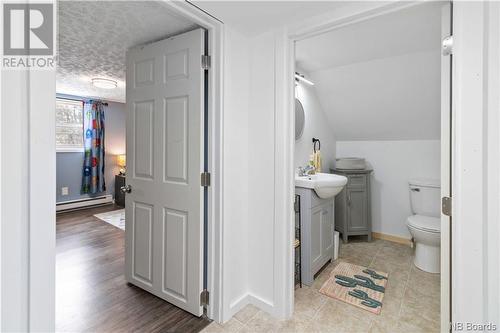 203 Mcneill Avenue, Fredericton, NB - Indoor Photo Showing Bathroom