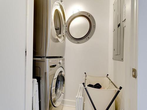 Laundry room - 419-1548 Rue Des Bassins, Montréal (Le Sud-Ouest), QC - Indoor Photo Showing Laundry Room